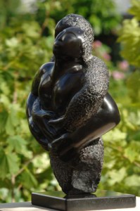 sculpture câlin - tendresse - amour - Dominique Rivaux