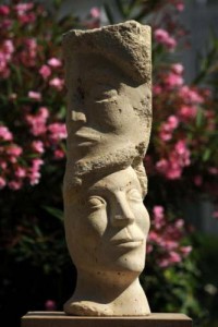 sculpture du visage - le Temps - fossiles - civilisation