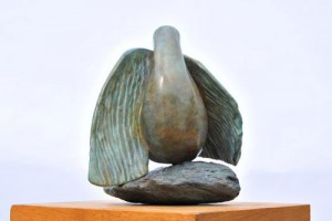 Sculpture de colombe, de l'oiseau de Dominique Rivaux