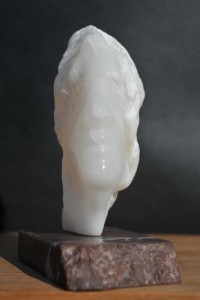 sculpture de visage, de profil - Indien de Dominique Rivaux