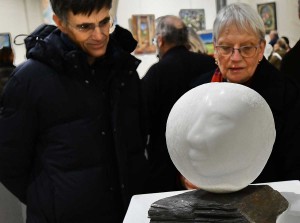 Voyage autour de Dame Lune - Versailles 2024 - Dominique Rivaux avec Philippe de Maizières Maire de Versailles